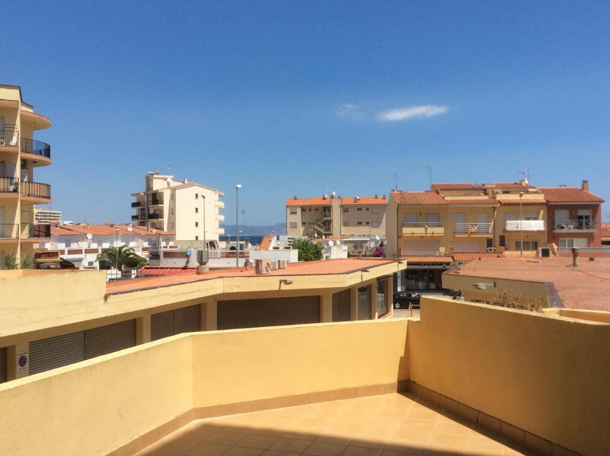 Mar Blau L'Escala Appartement Kamer foto