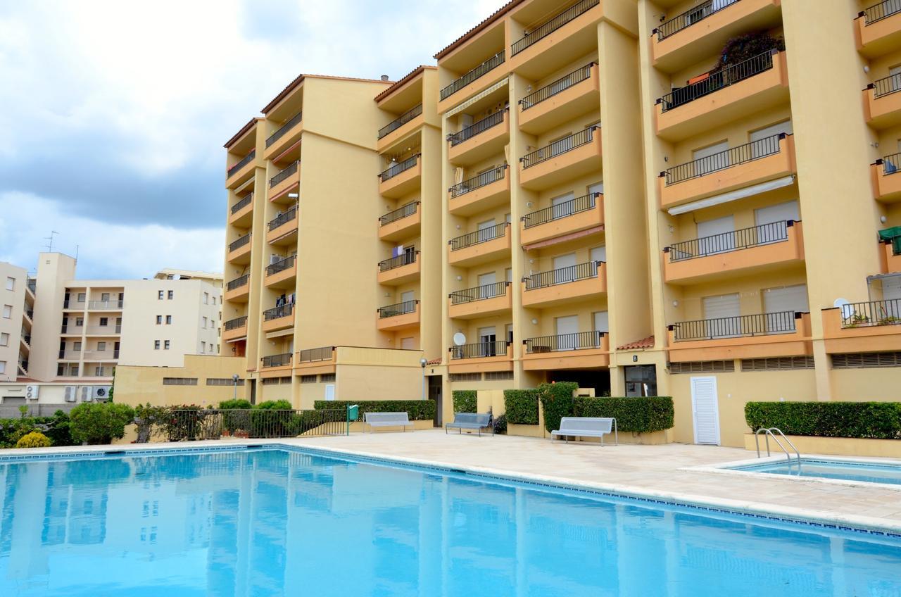 Mar Blau L'Escala Appartement Buitenkant foto